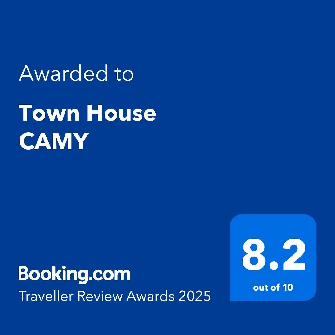 アパート スミニャックTown House Camyアパートメント インドネシア